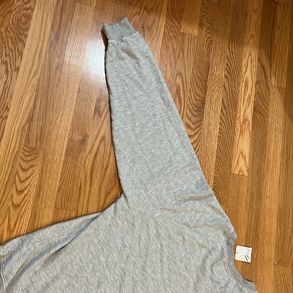 Free People x Retrobrand Snowbird Sweatshirt Size L NWT - Picture 11 of 13